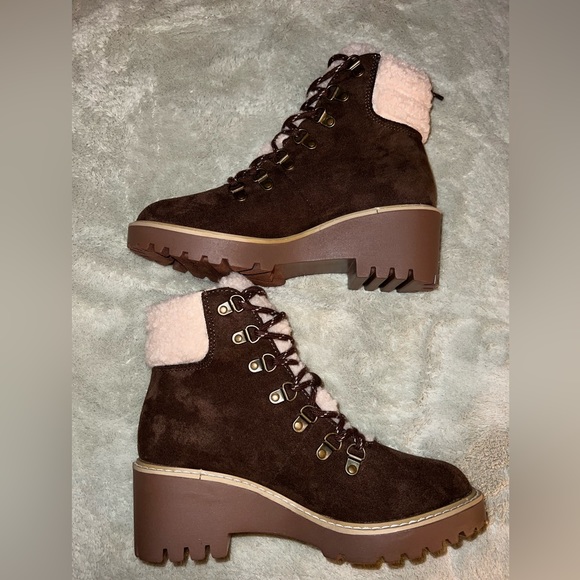 NWT CORKYS ” Squad “Chocolate Shearling Ankle Boots/ Booties Heeled Boots - Picture 10 of 12